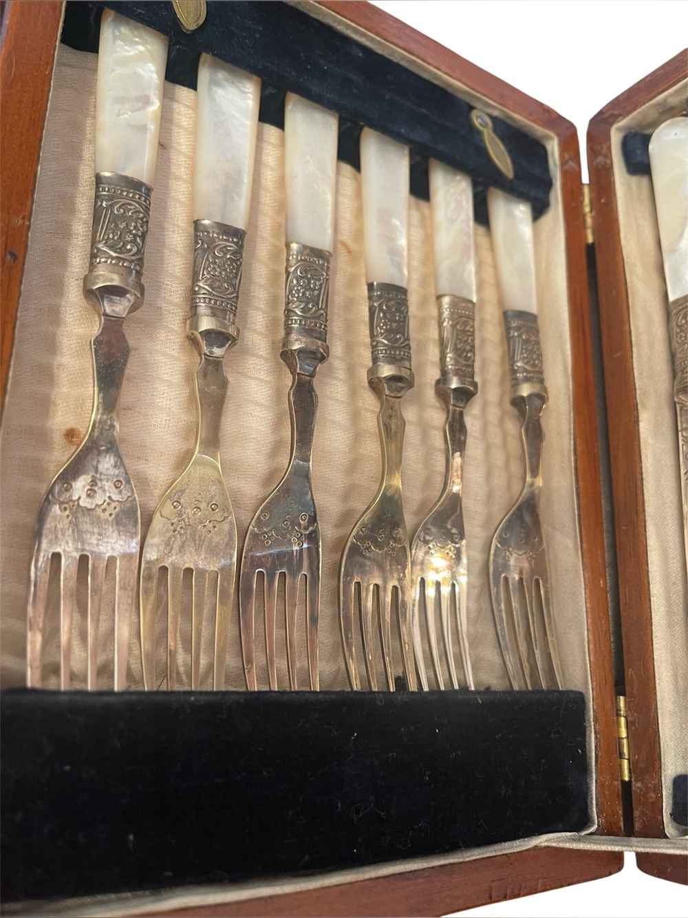 Antique Mother of Pearl Handle Dessert Fork Set - Home Dining